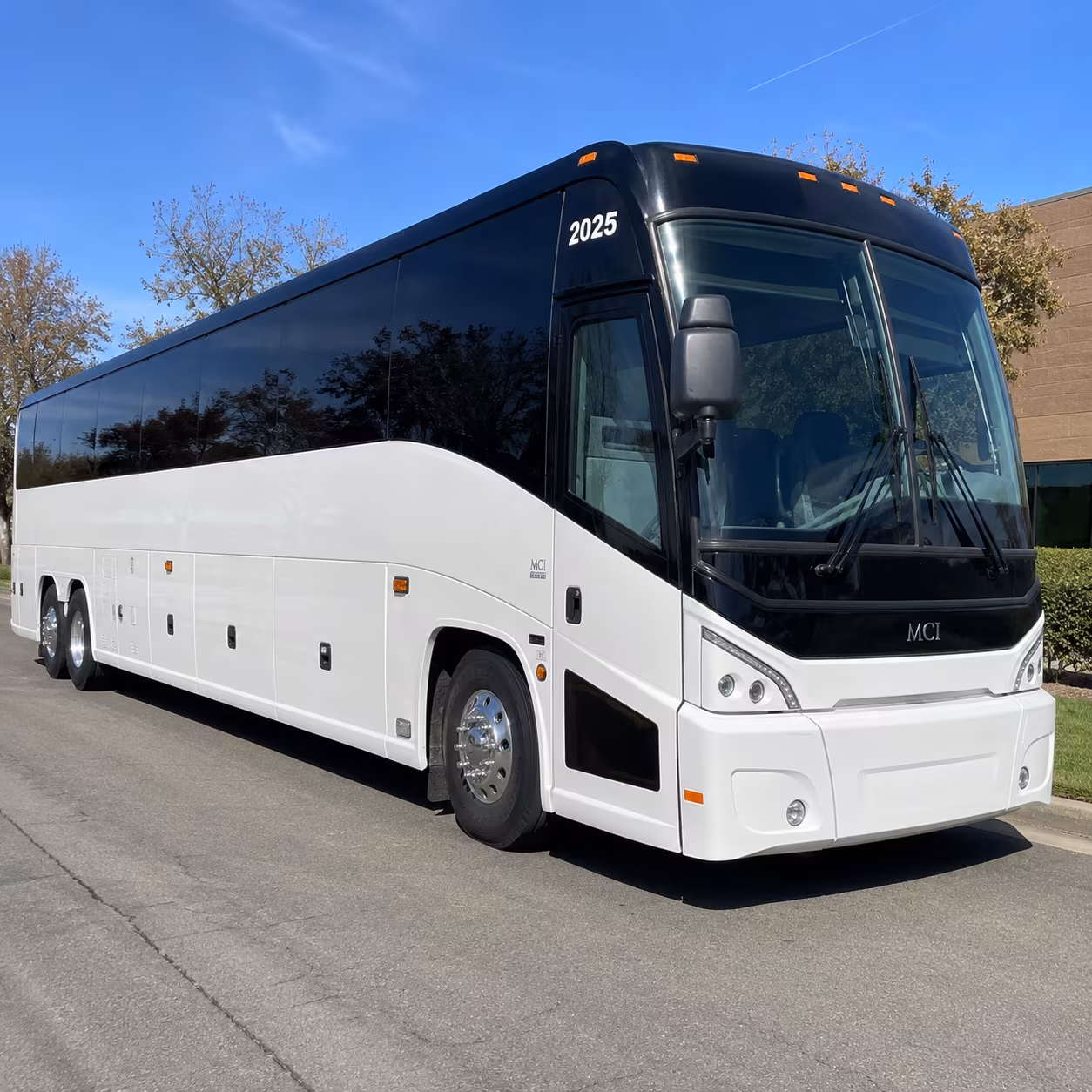 choose the right bus for any antioch government or military event